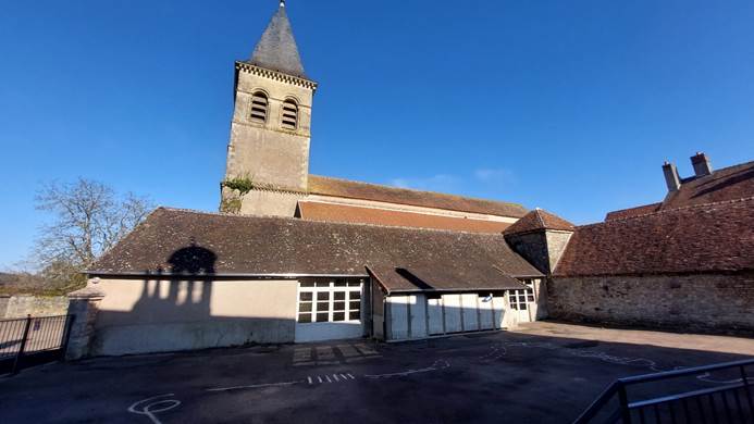 Une image contenant plein air, ciel, btiment, glise

Le contenu gnr par lIA peut tre incorrect.